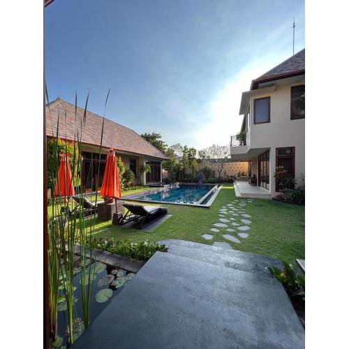 Villa M