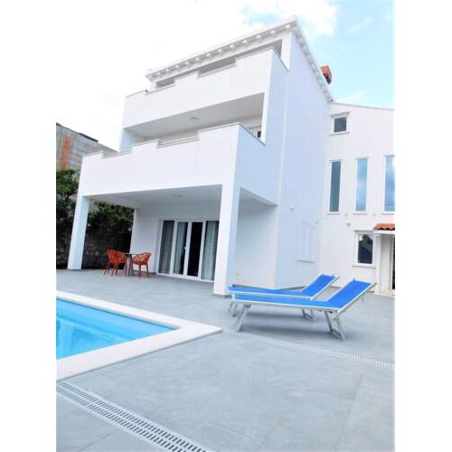Villa Maja