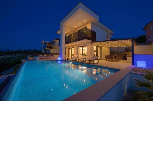 Villa MAJESTIC