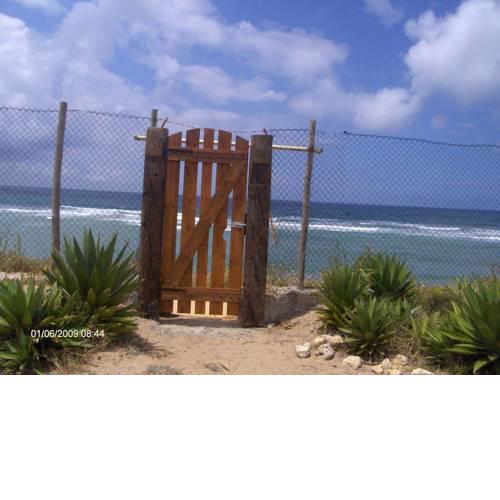 Villa MALYMA Zahora - beach front 10,000m2 garden