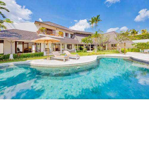 Villa Manhattan - Luxurious 4 BDR Villa, huge pool