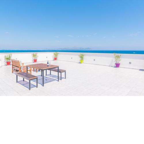 Villa Mar 18