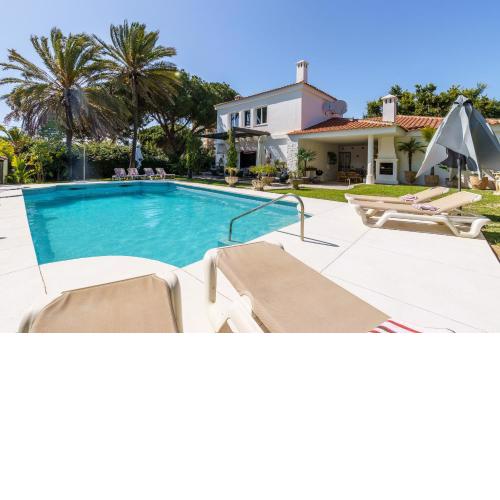 Villa Marbesa Near Beach And With Pool