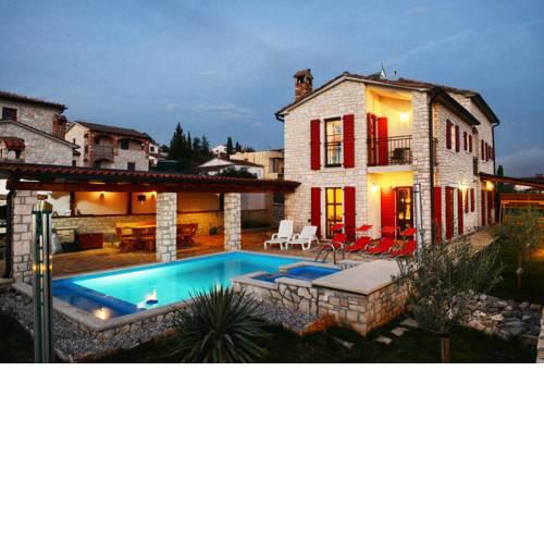 Villa Mari