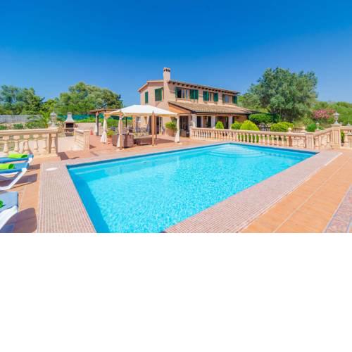 Villa Maria