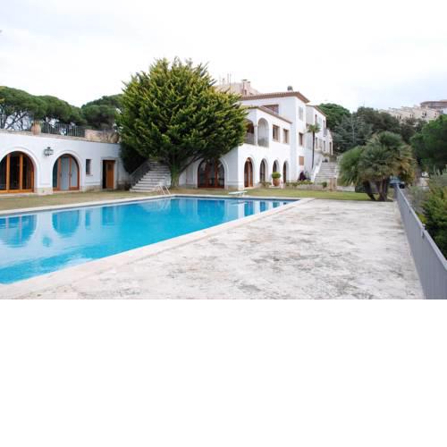 Villa Maricel