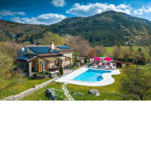 Villa Marija Učka in Brest pod Učkom - Haus für 4-6 Personen