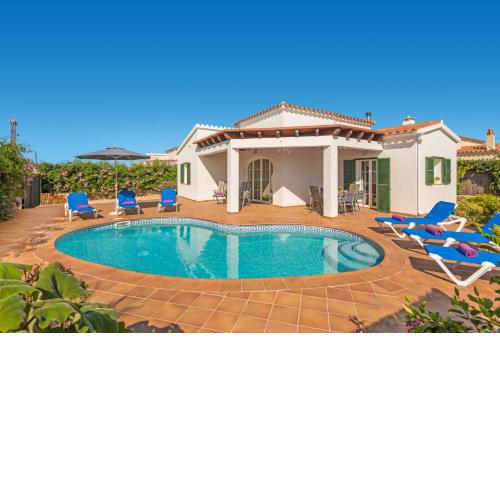 Villa Mariona by Villa Plus
