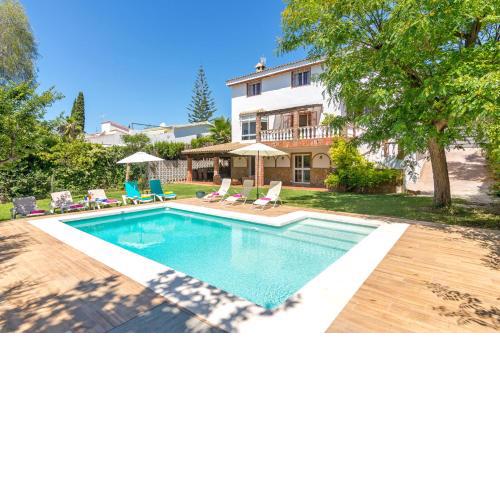 Villa Marta Sol by Villa Plus
