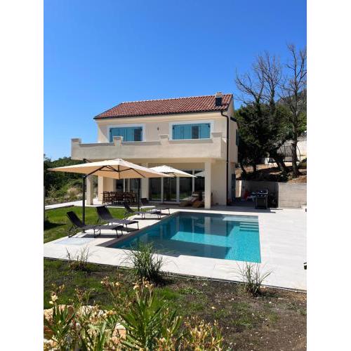 Villa Marval
