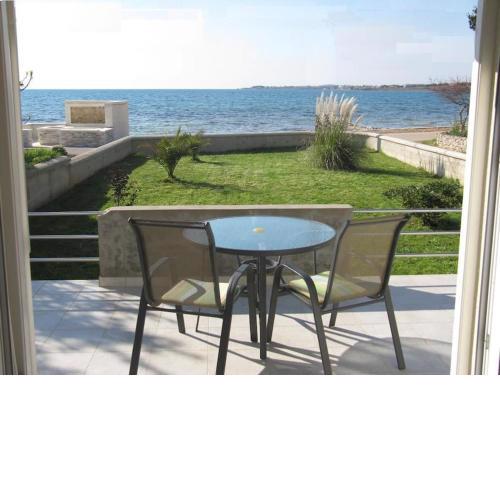 Villa Mateja, Beachfront House