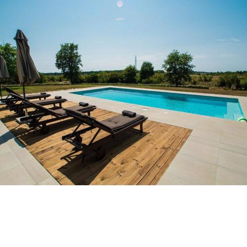 Villa Mauri - Medulin - large garden, very quiet location