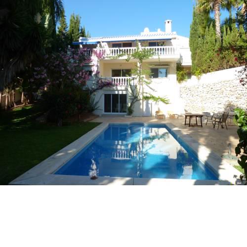 Villa Maxine