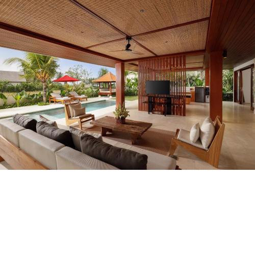 Villa Maya Pasut by Nakula