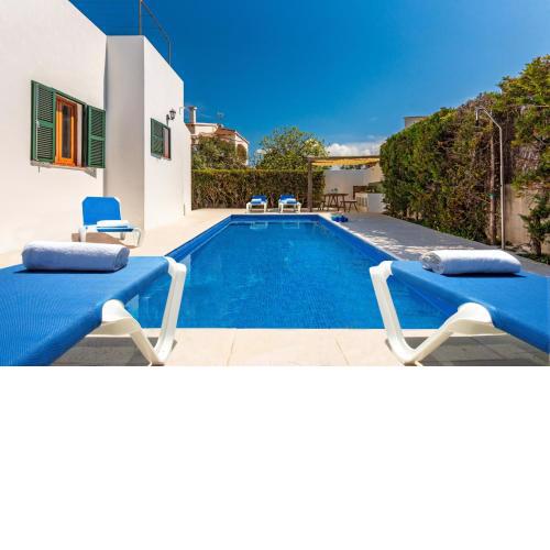 Villa Mestral by Villa Plus