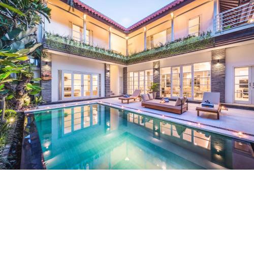Villa Milano - Private 6 BDR Villa in Seminyak, prime Location, Pool & Garden