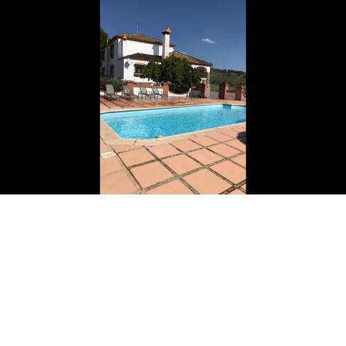Villa Minerva with views of the Serrania de Ronda