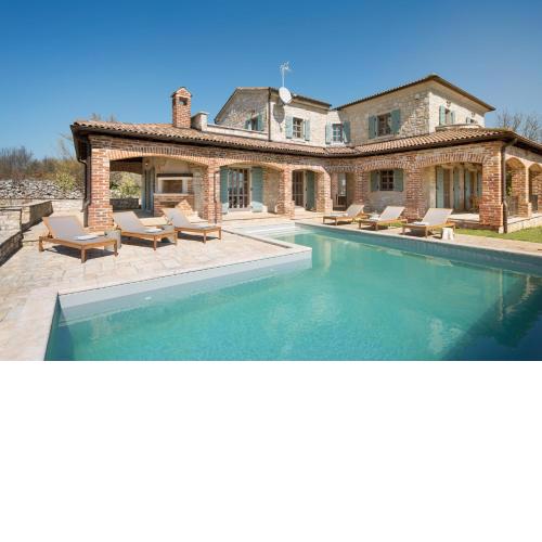 Villa Mint