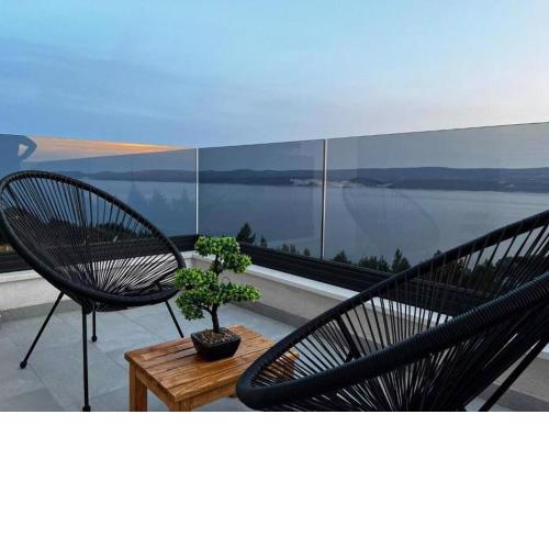 Villa M&M with stunning sea view