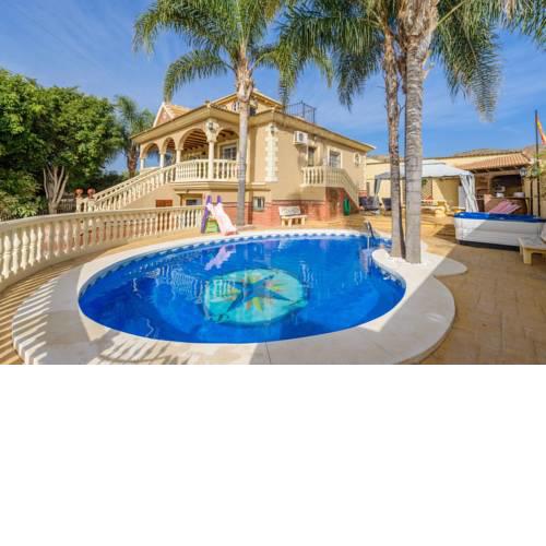 Villa Montenegros