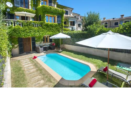 Villa Mora in Old Town Buger