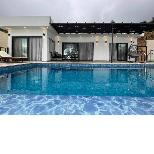 Villa More 1