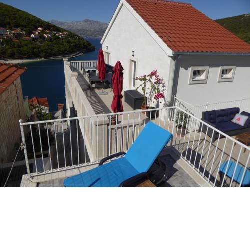 Villa More