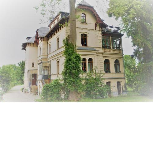 Villa Moser - Ferienwohnung mit Terrasse