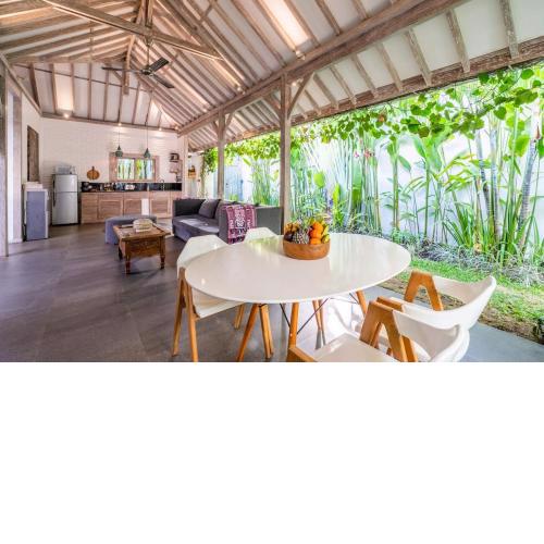 Villa Mundaka by Hombali