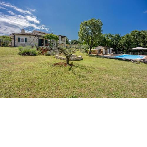 Villa Neastor