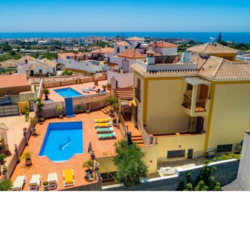 Villa Nerja Dream, Wi-fi, Satellite Tv, private pool, bbq, sea views