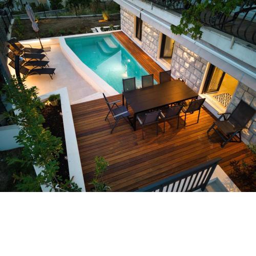 Villa Nika with private heated pool
