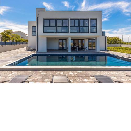 Villa Nin