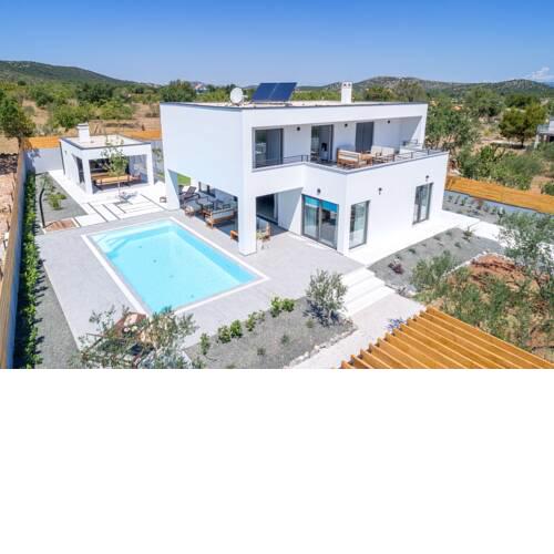 Villa O