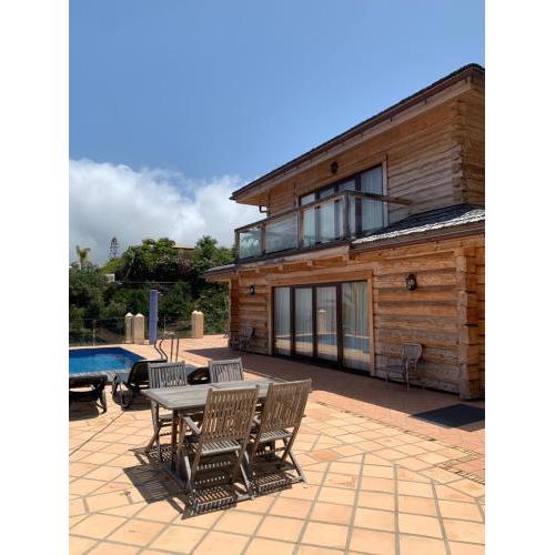 VILLA OCEAN VIEWS