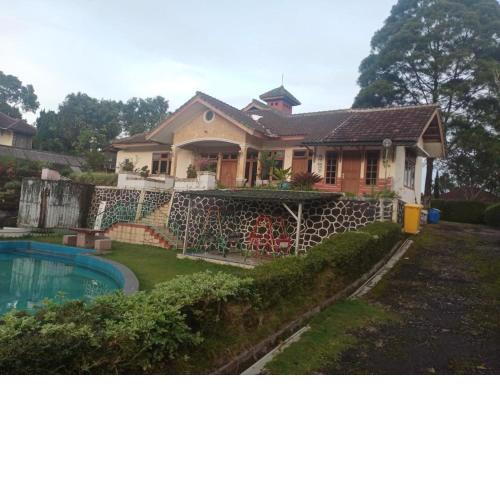 Villa Orchid