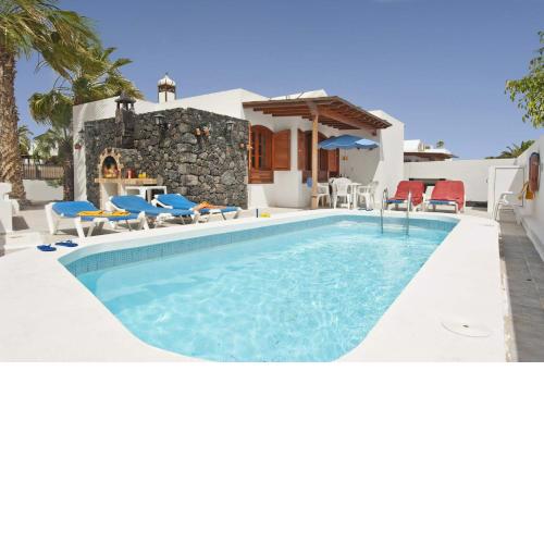 Villa Orzola by Villa Plus