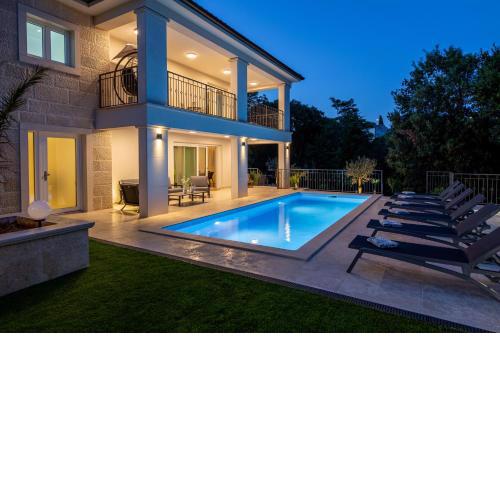 Villa Pafran with heated pool