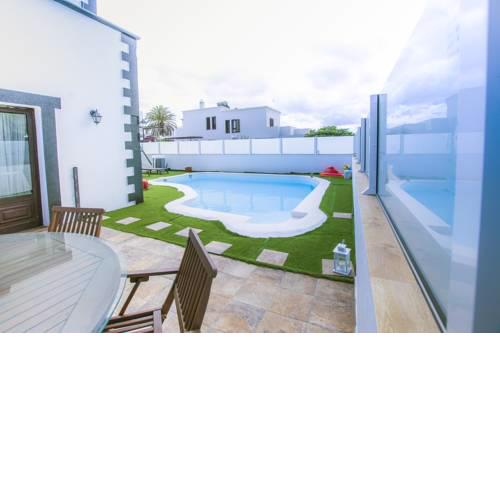 VILLA PALACIOS HERRERO