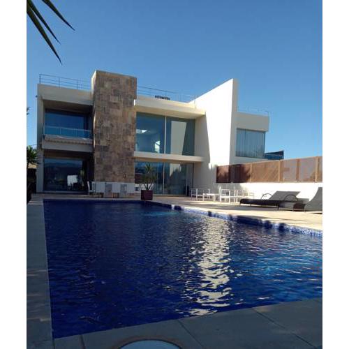 VILLA PALIMANAN - CALA CONTA