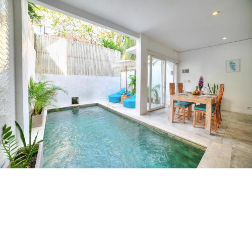 Villa Palm 5 Legian