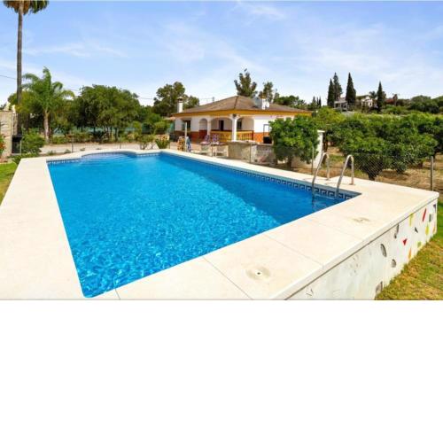 Villa Paloma - Alhaurin el Grande, Sleeps 10