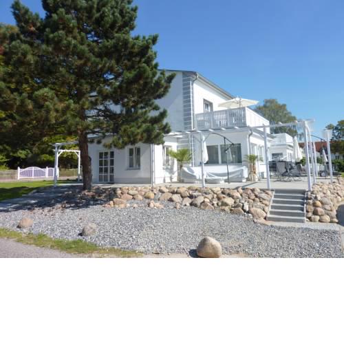 Villa Paradies