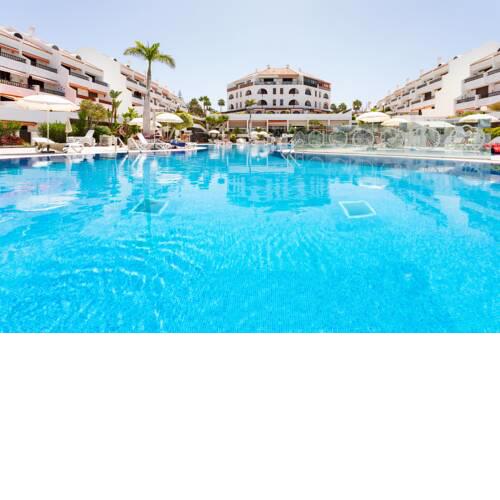 Villa Parque Santiago I with heated pool, sea view, 50m to the sea, terrace
