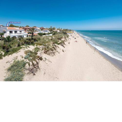 Villa Pedrosol by Villa Plus