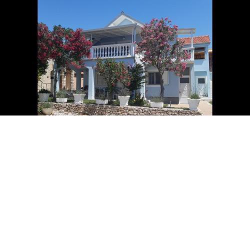 Villa Pera Apartment Gross