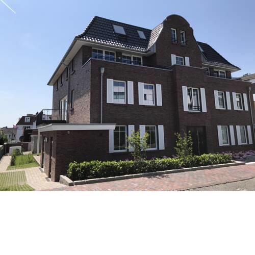 Villa Petersen, Apartment 'At the Sea'