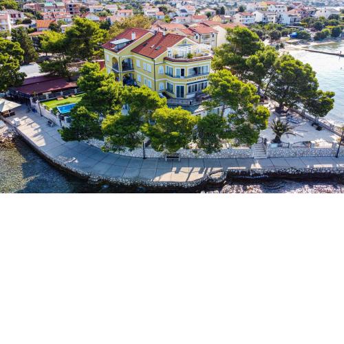 Villa Petrac - App1