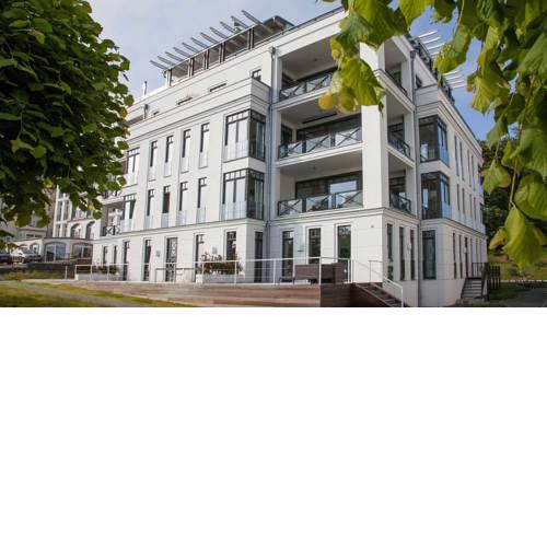 Villa Philine - Ferienwohnung direkt am Hochufer mit Meerblick