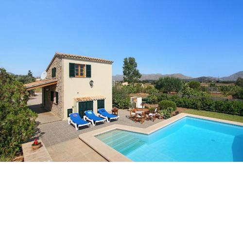 Villa Picarol Petit by Villa Plus